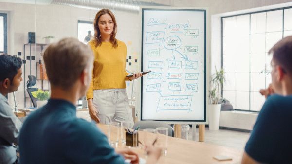 Infoveranstaltung Â«Entwickler/in digitales Business EFZ im Dialog - Menschen. Praxis. Perspektiven.Â»